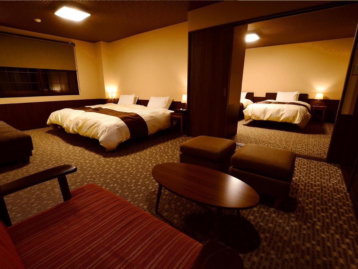 Hotel Kutsurogijyuku Shintaki Aizuwakamatsu Esterno foto
